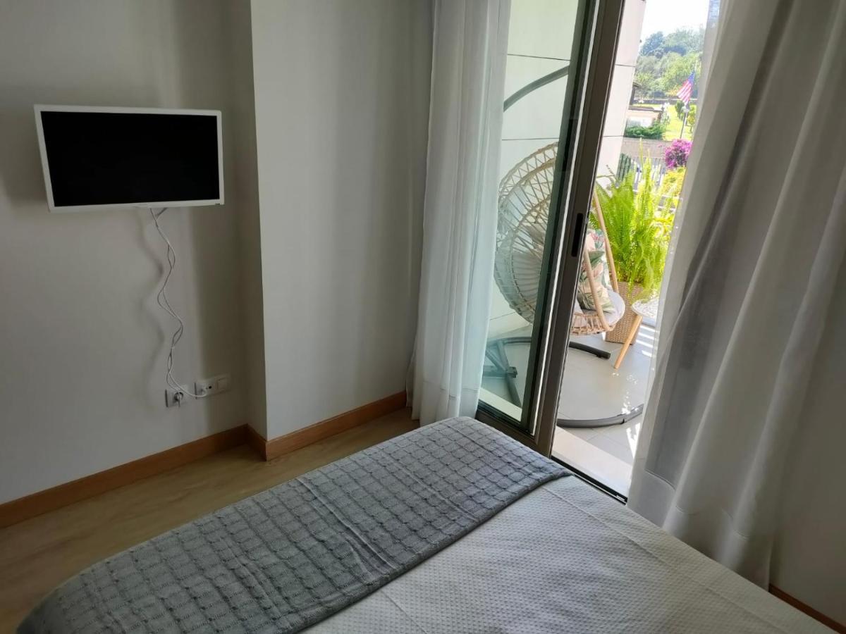 Apartamentos Boutique Arquera Golf I ยาเนส ภายนอก รูปภาพ